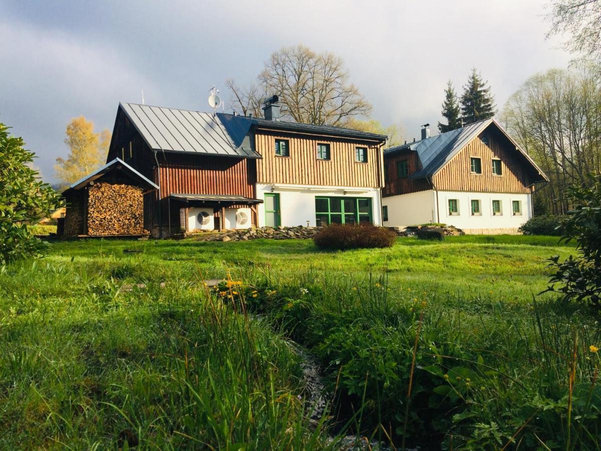 Chata Rozhlas Železná Ruda Eksteriør bilde