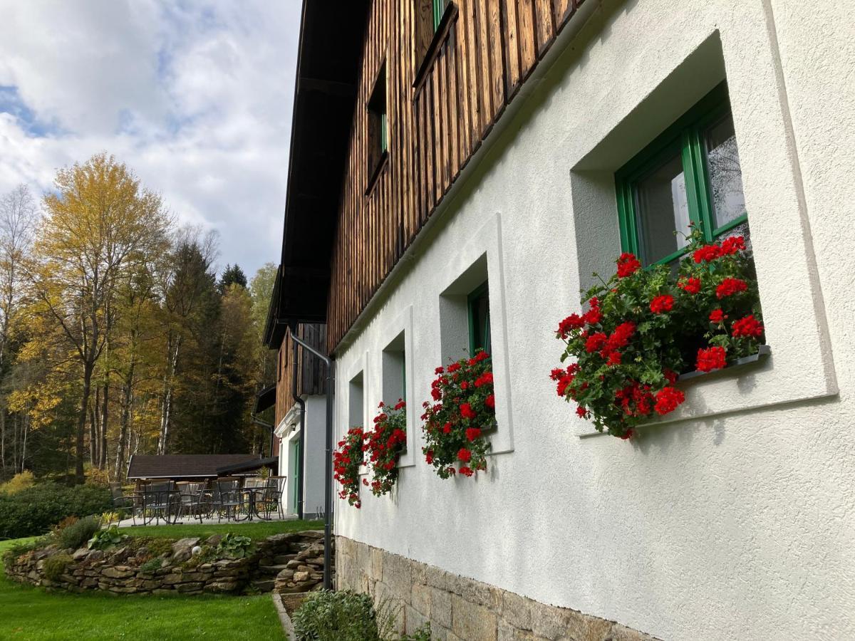 Chata Rozhlas Železná Ruda Eksteriør bilde